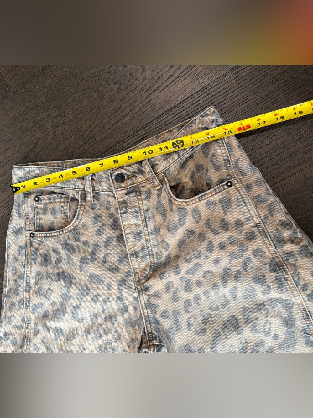 Free People We The Free Good Luck Printed Barrel Jeans leopard print. Size 27. - Picture 12 of 13
